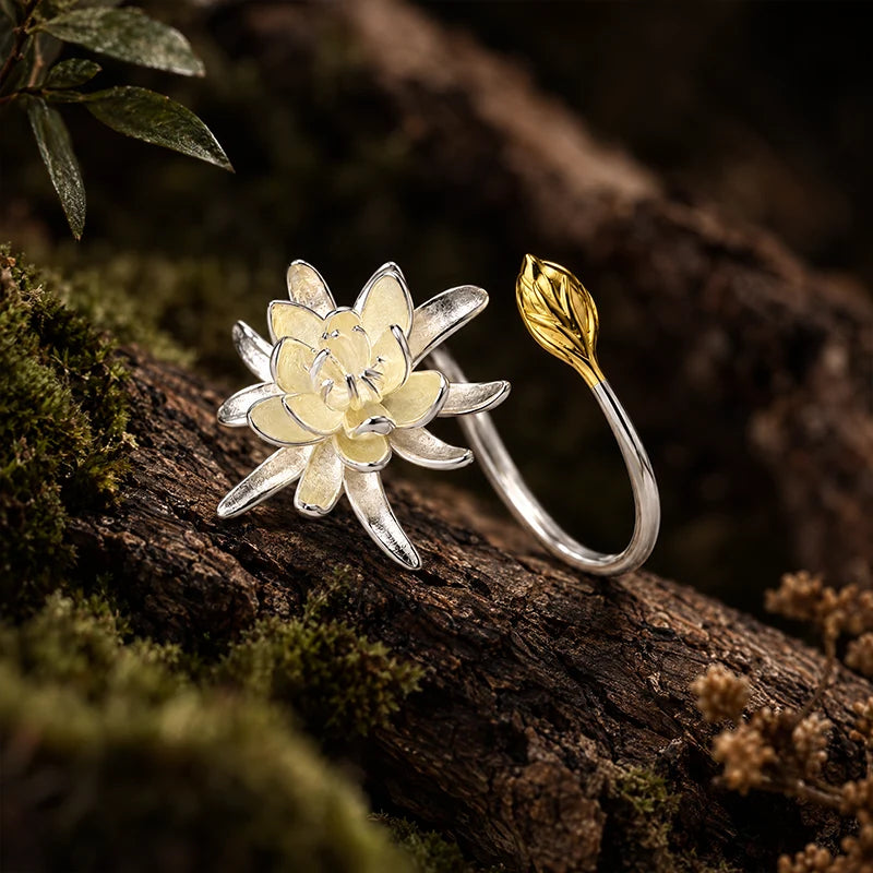 Untamed Water Lily Ring